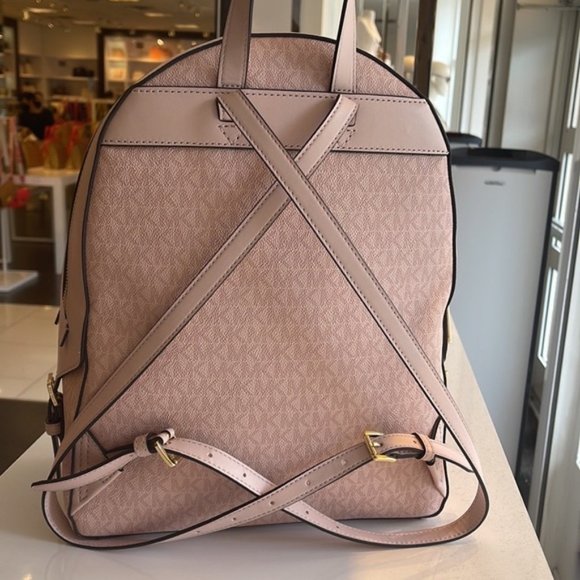 Michael Kors Jaycee Large Zip Pocket Backpack Dark Powder Blush - Picture 2 of 16